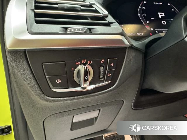 BMW X4 M id 4256928 из Китая 18