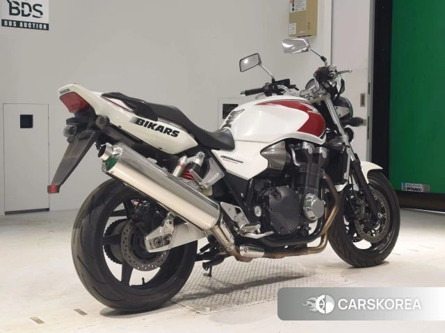 Проданный Honda CB1300SF ABS 2011 из Японии, фото 2