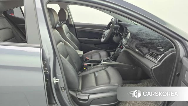 Hyundai Avante AD id 4543520 из Кореи 18