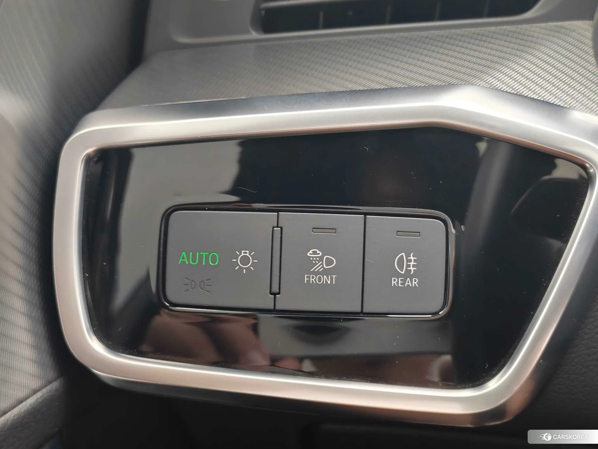 Audi A6L id 4461423 из Китая 18