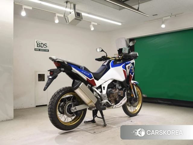 Проданный Honda CRF1100L AFRICA TWIN DCT 2019 из Японии, фото 2
