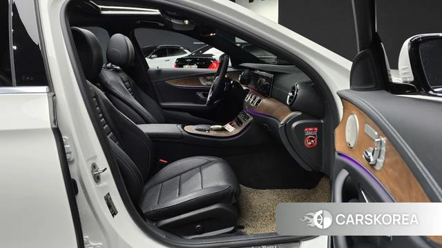 Mercedes-Benz E-Class W213 id 4881429 из Кореи 18