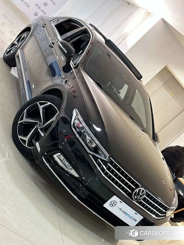 Volkswagen Magotan id 4256014 из Китая 18