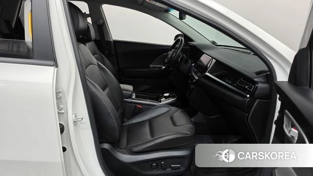 Kia Niro Plus id 4854140 из Кореи 18