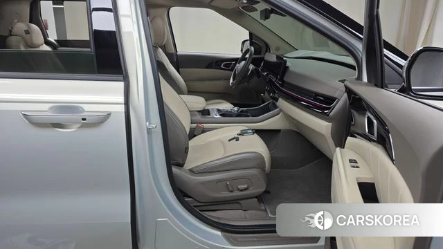 Kia The New Carnival 4th Generation id 4665426 из Кореи 18