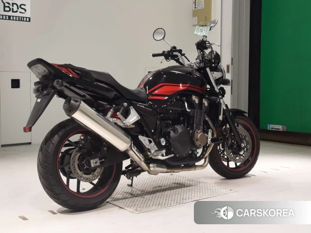 Проданный Honda CB1300SF 2017 из Японии, фото 2