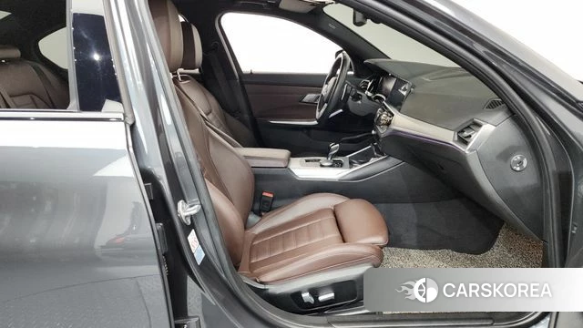 BMW 3 Series (G20) id 4641626 из Кореи 18