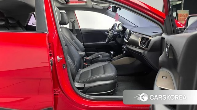 Kia Stonic id 4699015 из Кореи 18
