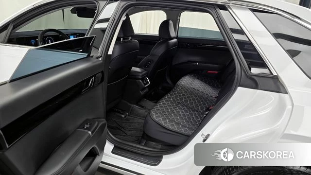 Hyundai Grandeur (GN7) id 4222601 из Кореи 18