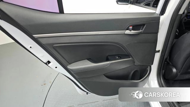 Hyundai Avante AD id 4188725 из Кореи 18