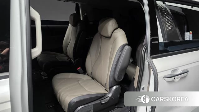 Kia The New Carnival 4th Generation id 4618055 из Кореи 18