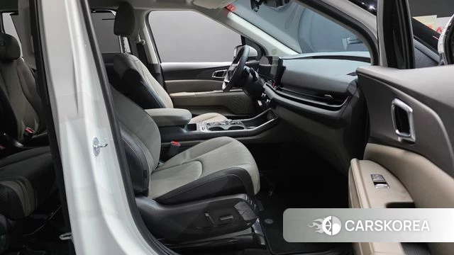 Kia The New Carnival 4th Generation id 4368474 из Кореи 18