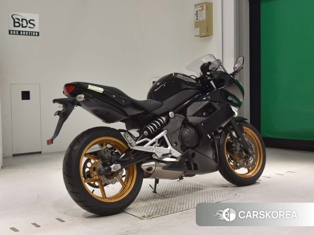 Проданный Kawasaki NINJA 400R 2012 из Японии, фото 2