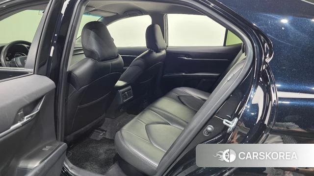 Toyota Camry (XV70) id 4631721 из Кореи 18