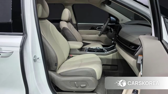 Kia The New Carnival 4th Generation id 4565580 из Кореи 18