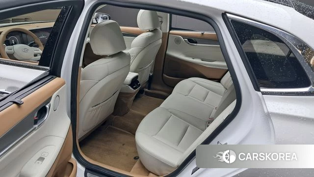 Hyundai The New Grandeur IG id 4608760 из Кореи 18