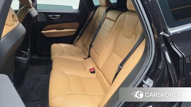 Volvo XC60 second Generation id 4662911 из Кореи 18