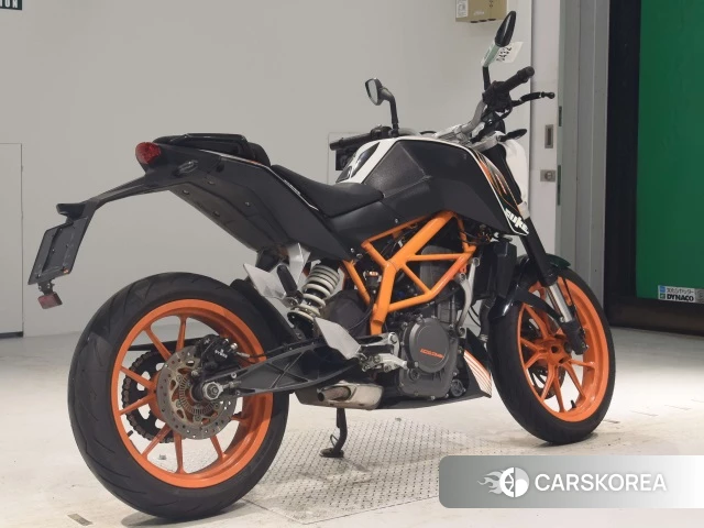 Проданный KTM 390 DUKE 2014 из Японии, фото 2