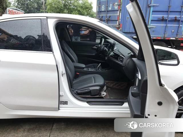 BMW 1 series id 4353641 из Китая 18