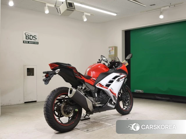 Проданный Kawasaki NINJA 250 ABS 2013 из Японии, фото 2