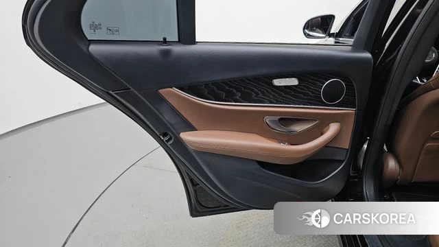 Mercedes-Benz E-Class W213 id 4834717 из Кореи 18
