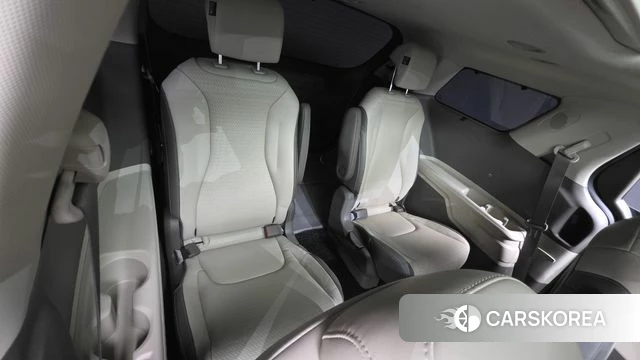 Kia Carnival 4th generation id 4267254 из Кореи 18
