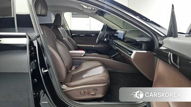 Hyundai Grandeur (GN7) id 4579658 из Кореи 18