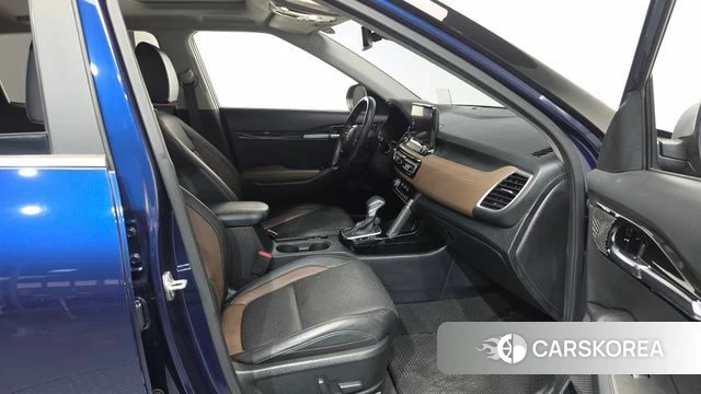 Kia Seltos id 4338610 из Кореи 18