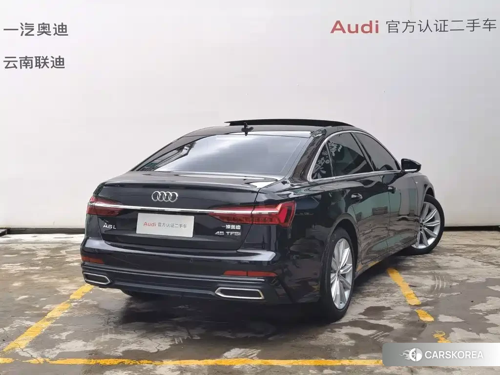 Audi A6L id 4644583 из Китая 18