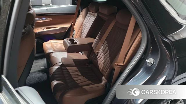 Genesis GV70 id 4186403 из Кореи 18