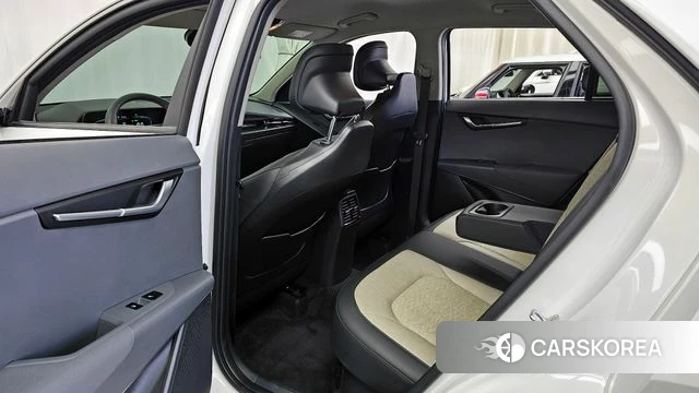 Kia Di Ol Nu Niro id 4222946 из Кореи 18