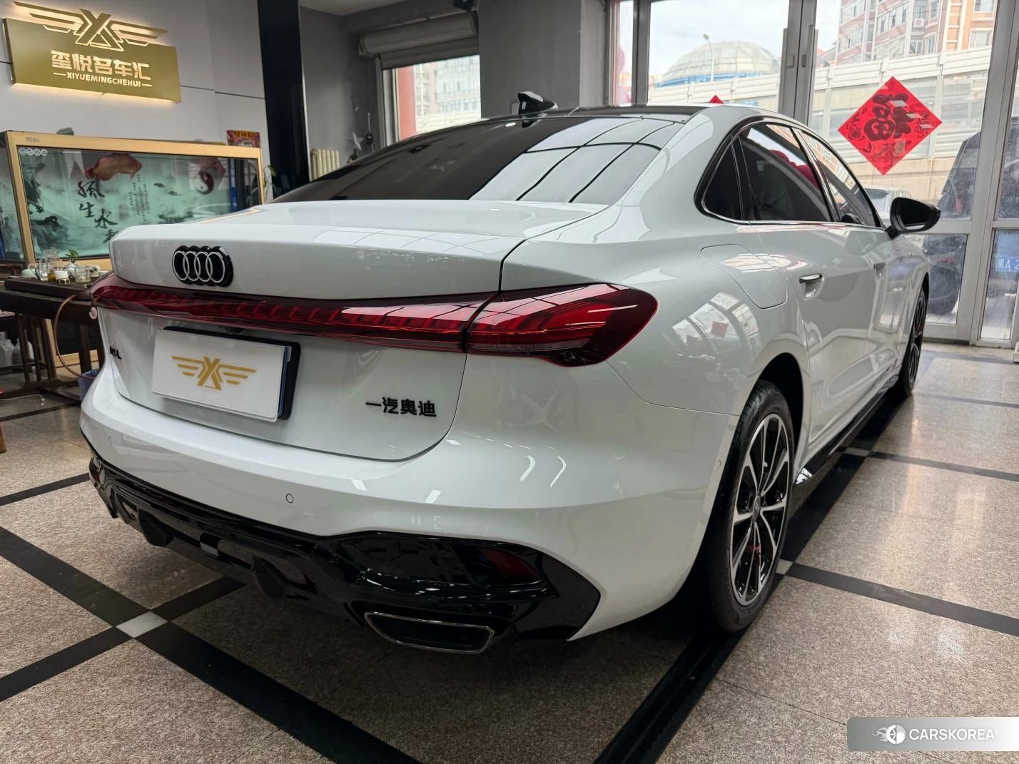Audi A5L id 4485457 из Китая 18