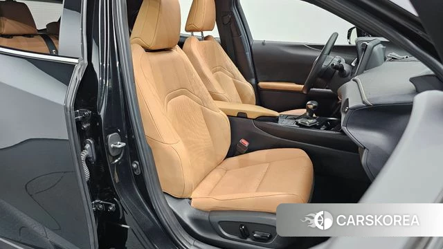 Lexus UX250h id 4630720 из Кореи 18