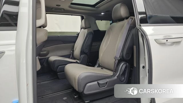 Kia The New Carnival 4th Generation id 4617809 из Кореи 18