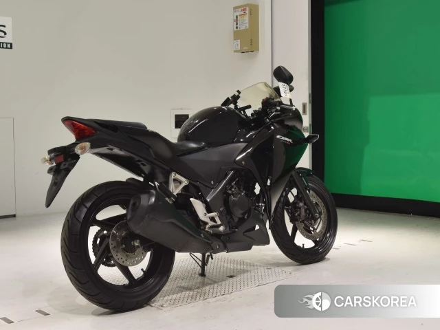 Проданный Honda CBR250R ABS 2013 из Японии, фото 2
