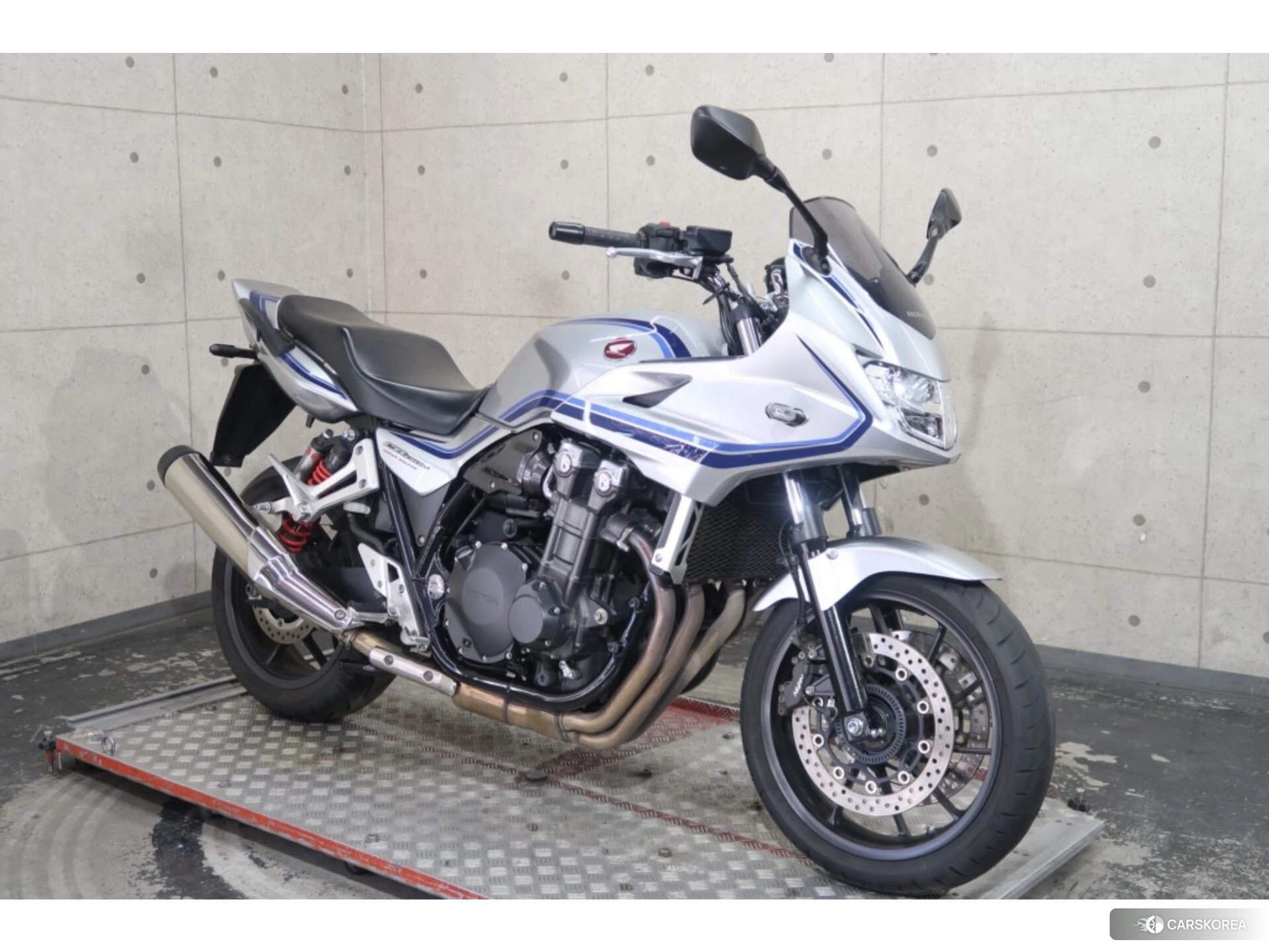 Honda CB1300SF BOLDOR ABS id 4184830 из Японии 18