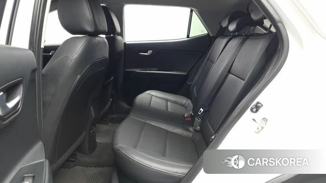 Kia Stonic id 4672860 из Кореи 18