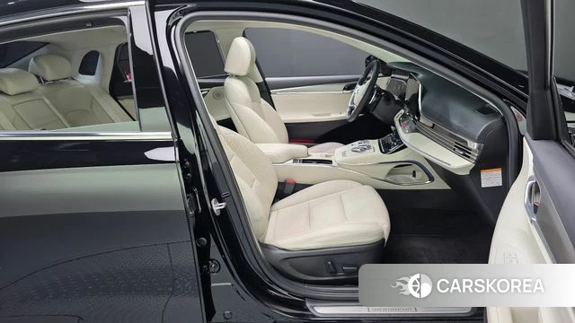 Hyundai The New Grandeur IG Hybrid id 4592321 из Кореи 18