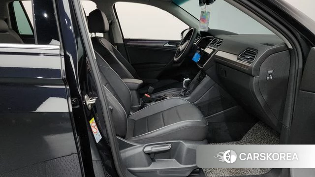 Volkswagen Tiguan Allspace id 4696907 из Кореи 18