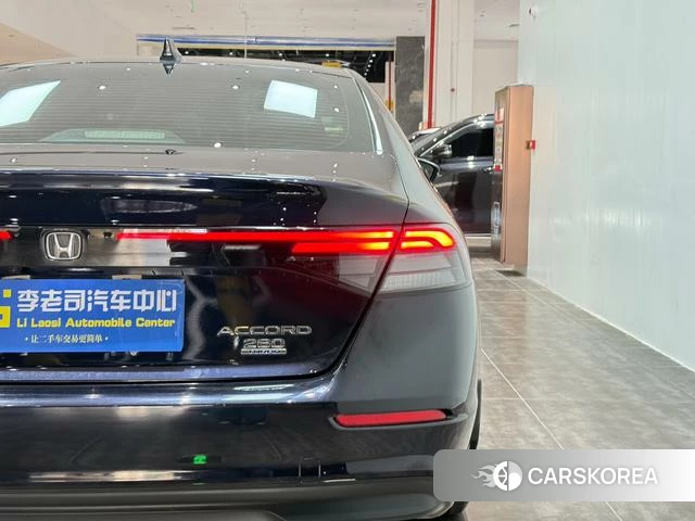 Honda Accord id 4276681 из Китая 18