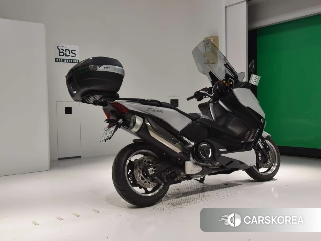 Проданный Yamaha T-MAX 530 DX id 4168073 из Японии, фото 2