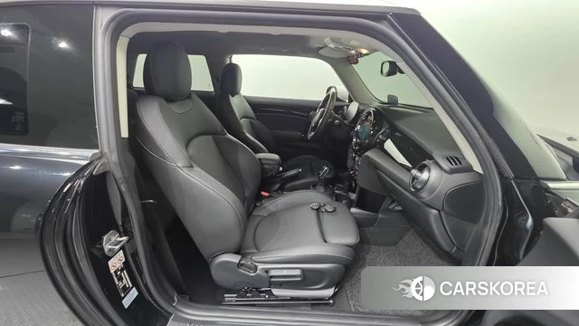 Mini Cooper id 4549815 из Кореи 18