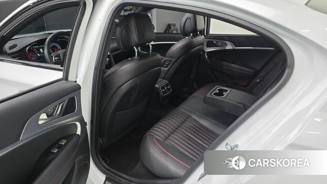 Genesis G70 id 4416451 из Кореи 18