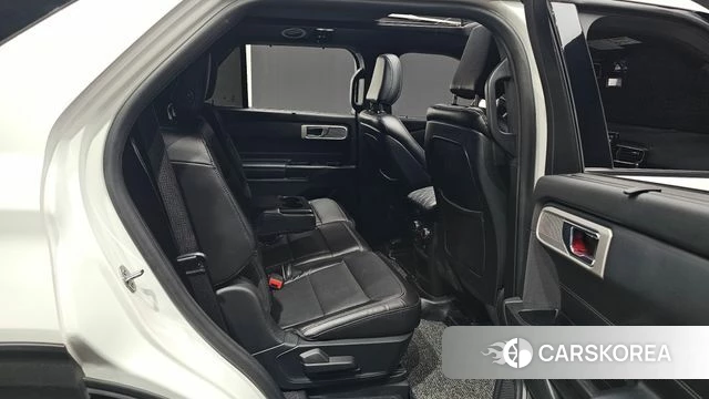 Ford Explorer 6th Generation id 4362658 из Кореи 18