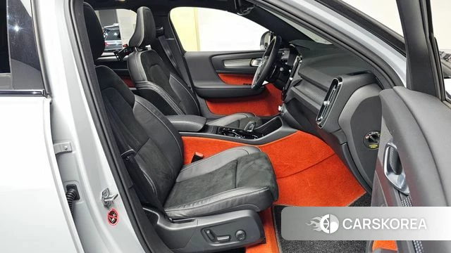 Volvo XC40 id 4683898 из Кореи 18
