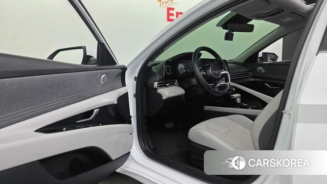 Hyundai Avante (CN7) id 4343884 из Кореи 18