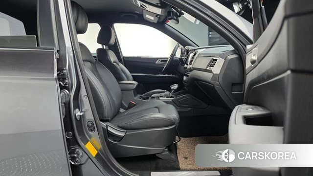 Ssangyong Rexton Sports Cannes id 4780707 из Кореи 18