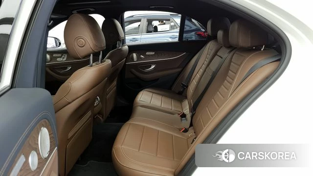 Mercedes-Benz E-Class W213 id 4280855 из Кореи 18