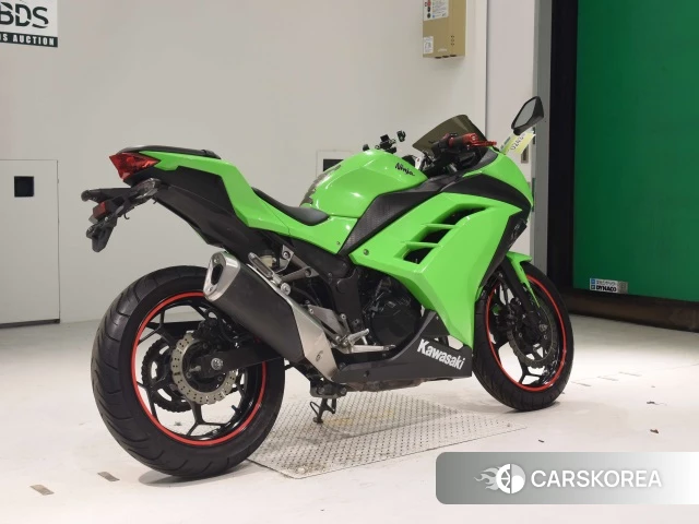Проданный Kawasaki NINJA 250 2014 из Японии, фото 2