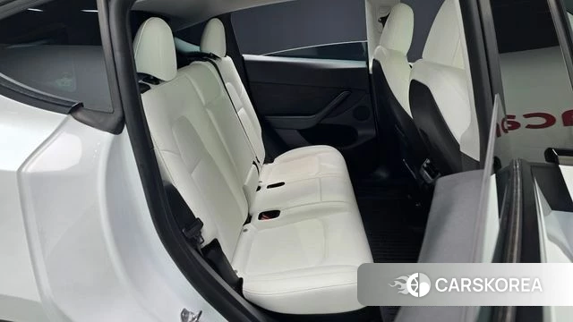 Tesla Model Y id 4834753 из Кореи 18